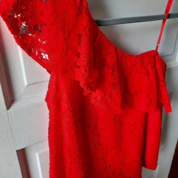 Red One Shoulder Lace Top - Picture 4 of 13